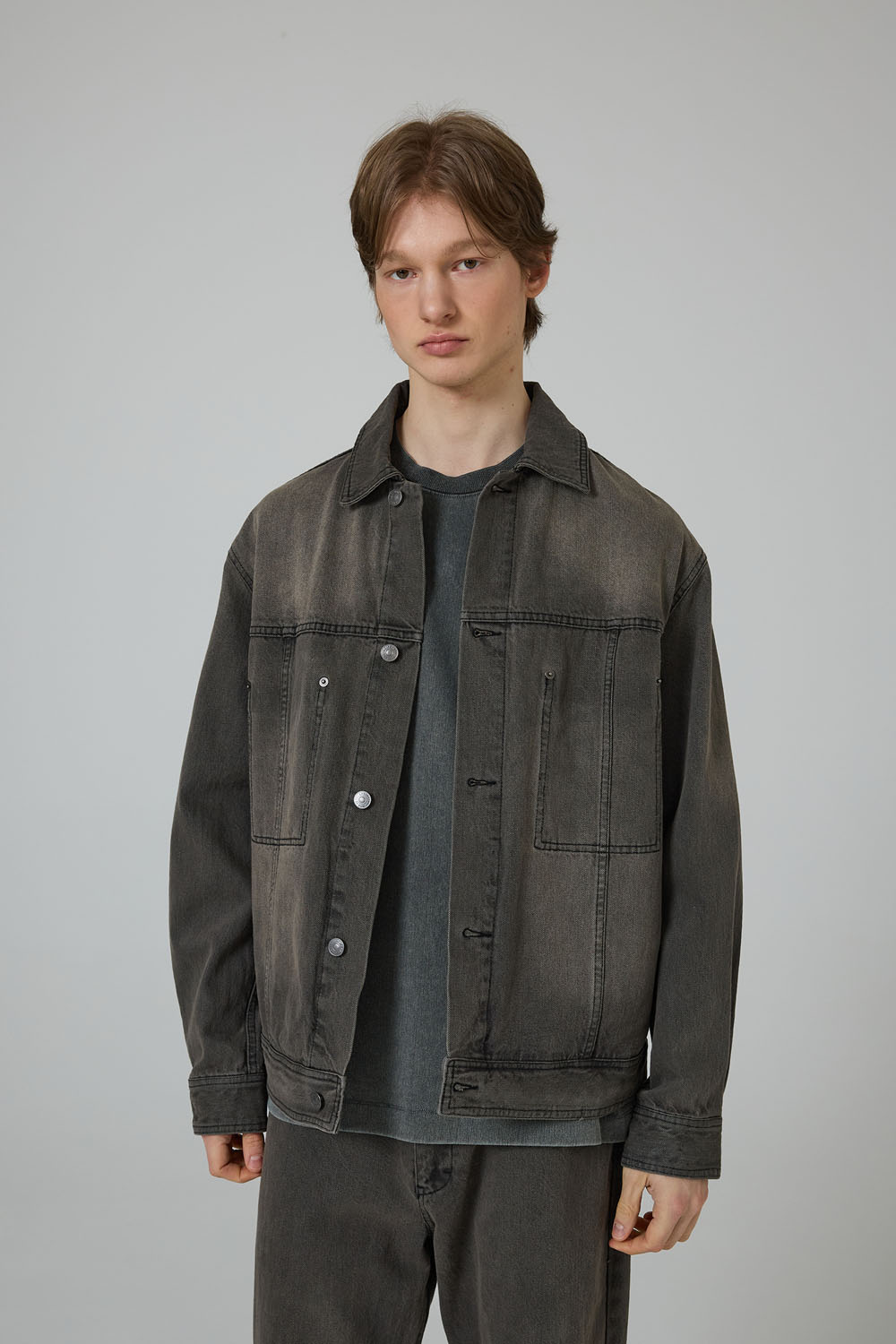 [본] 머드 워싱 데님 트러커 재킷 그레이