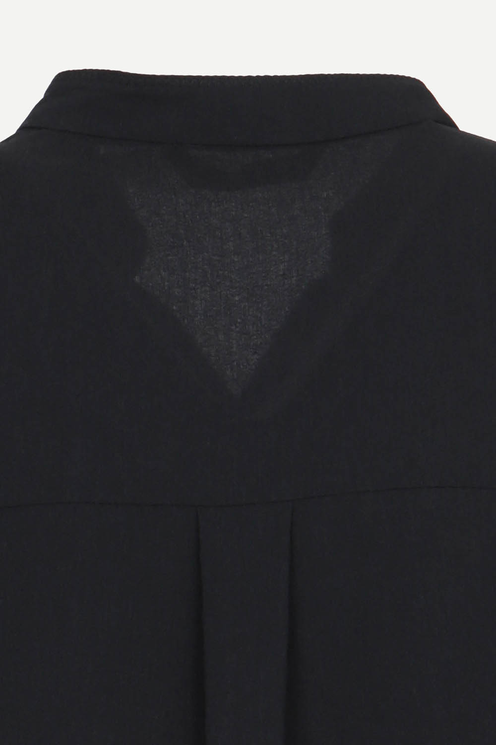 [캐리스노트] 피코크 브이넥 블라우스 다크 네이비