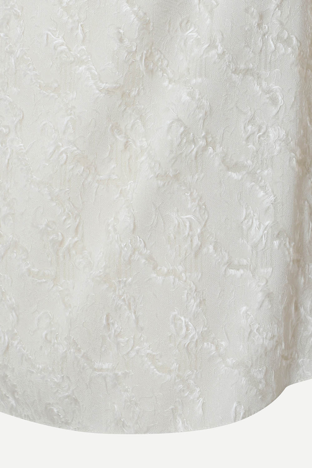 [캐리스노트] 카울넥 자가드 블라우스 아이보리