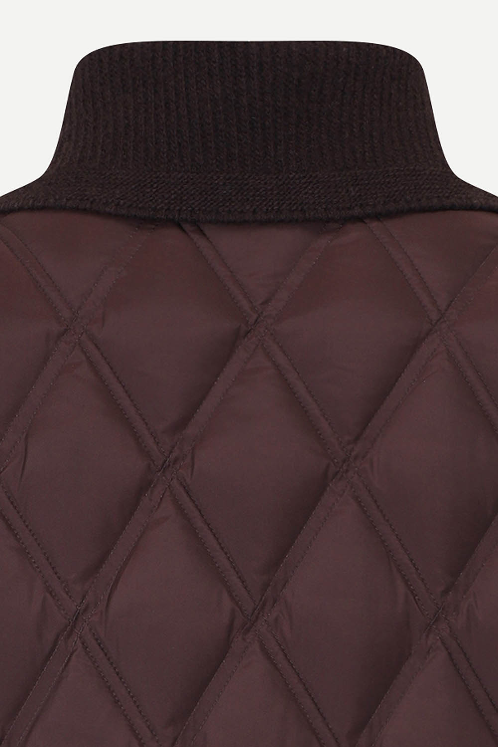 [캐리스노트] 니트 카라 퀄팅 다운 점퍼 브라운