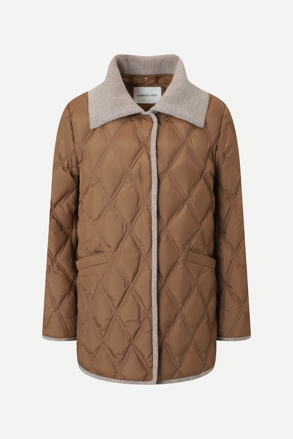 [캐리스노트] 니트 카라 퀄팅 다운 점퍼 카멜