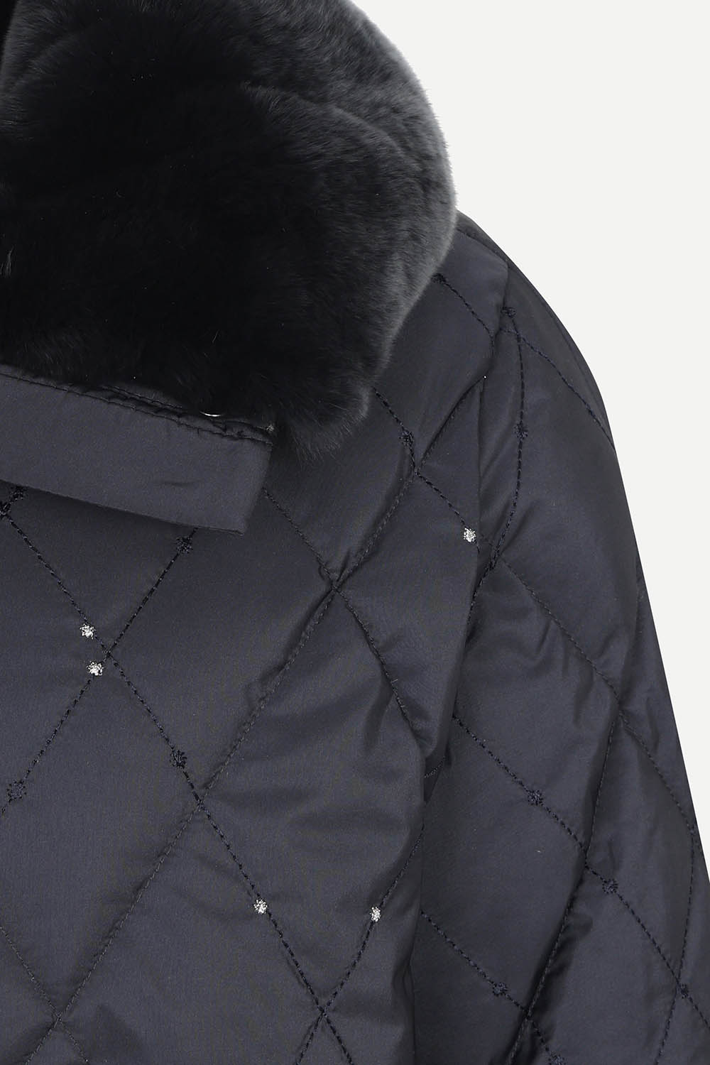 [캐리스노트] 다이아 자수 퀄팅 렉스퍼 구스다운 점퍼 다크 네이비