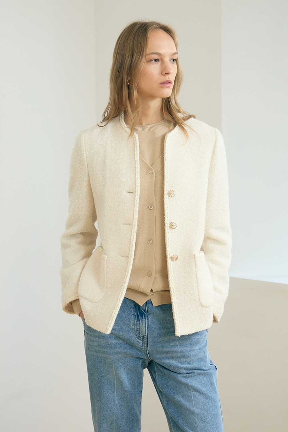 [공식몰] 부클 트위드 자켓 아이보리