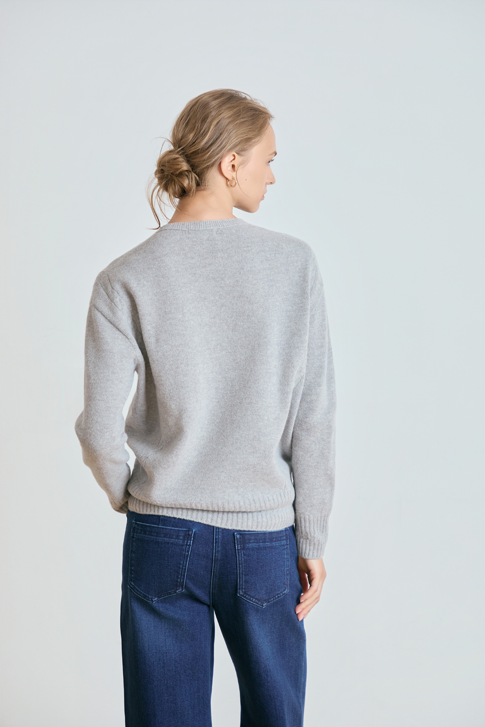 [캐리스노트] 캐시미어 블렌드 V넥 니트 탑 그레이