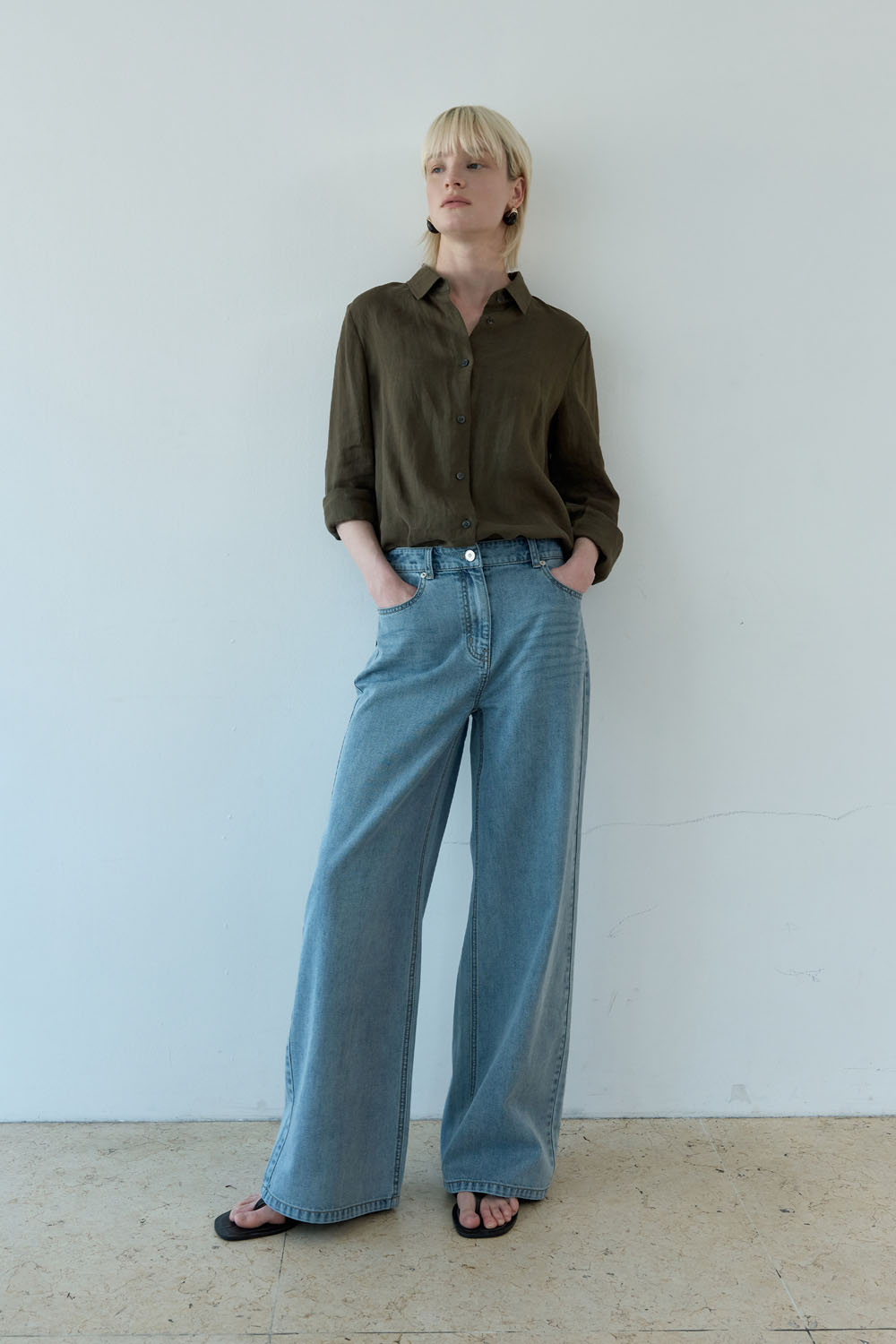 [캐리스노트] 라이트 워시 와이드 데님 팬츠 인디고 블루