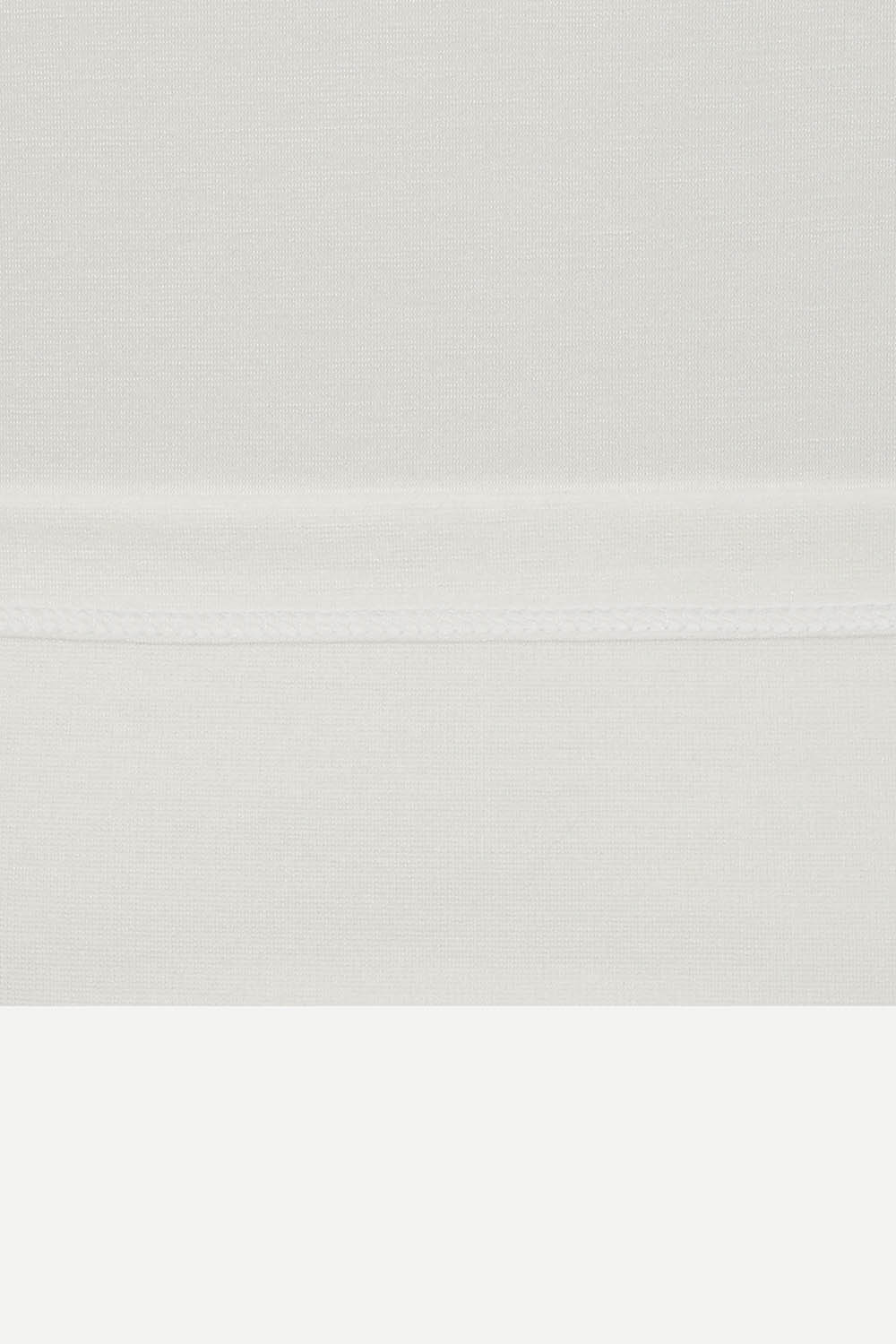 [캐리스노트] 핀턱 디테일 라운드넥 티셔츠 화이트