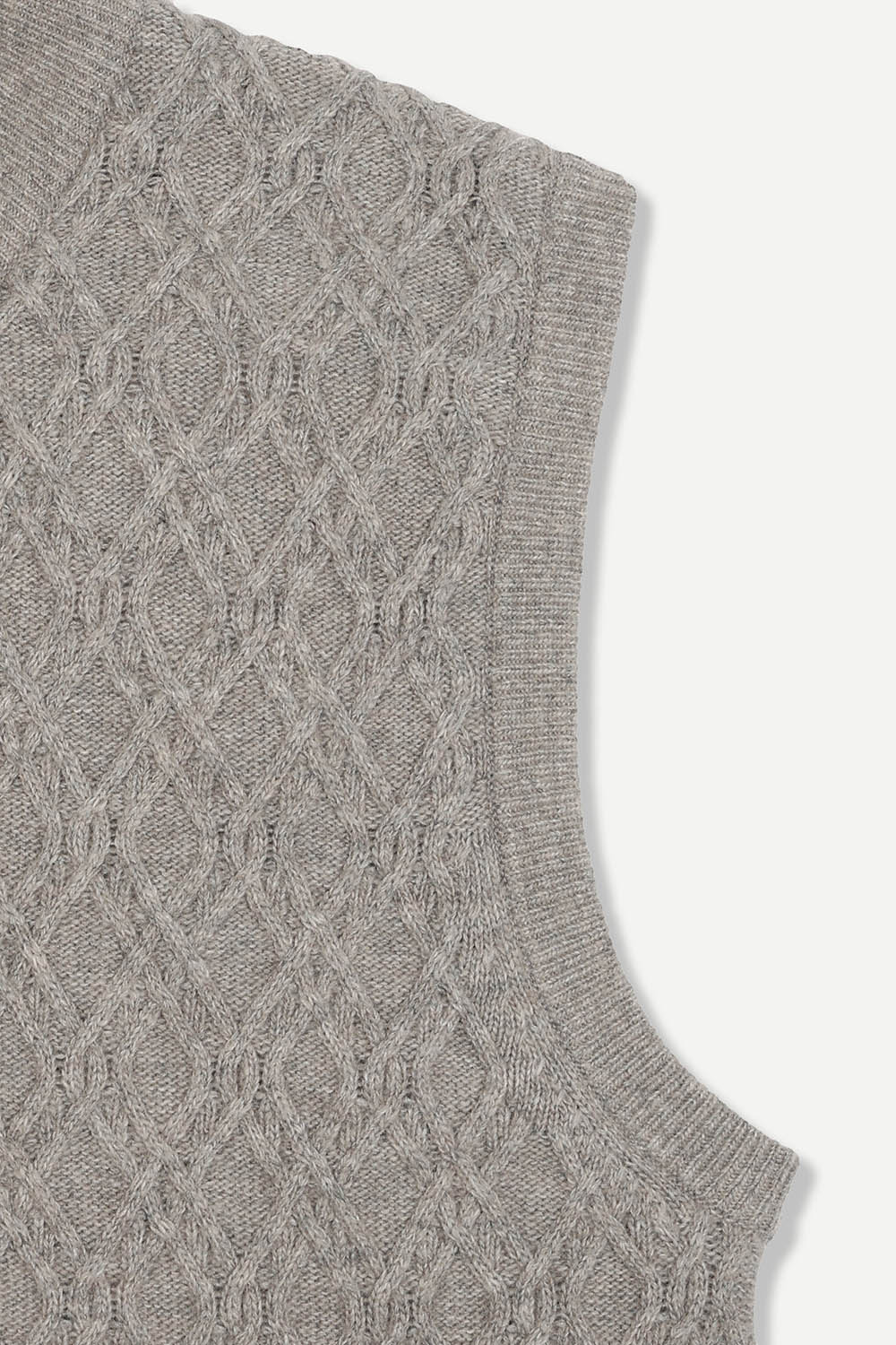 [공식몰] 입체 조직 집업 니트 베스트 베이지